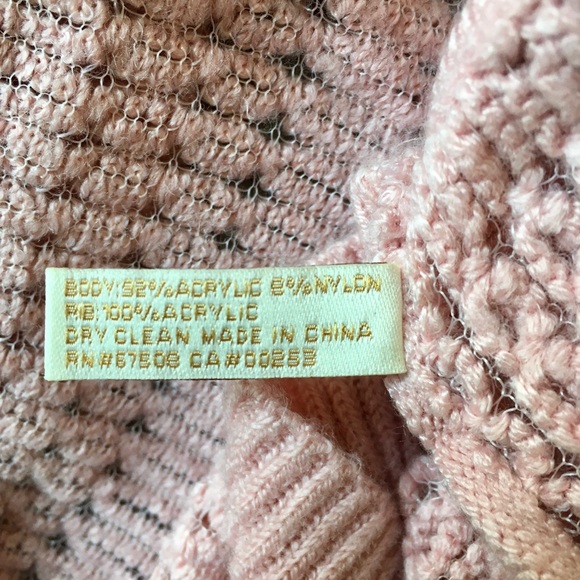 EUC Collection Eighteen Ruffle textured scarf - Picture 4 of 4